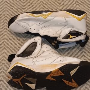NIKE AIR JORDAN 7 VII Retro White Varsity Maize 313358-172 Sneakers Women's SZ 9